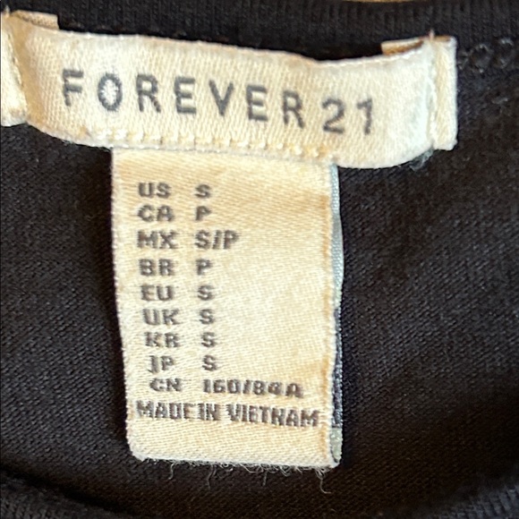 Forever 21 Black and Burgundy Striped Crop Top - Picture 2 of 7